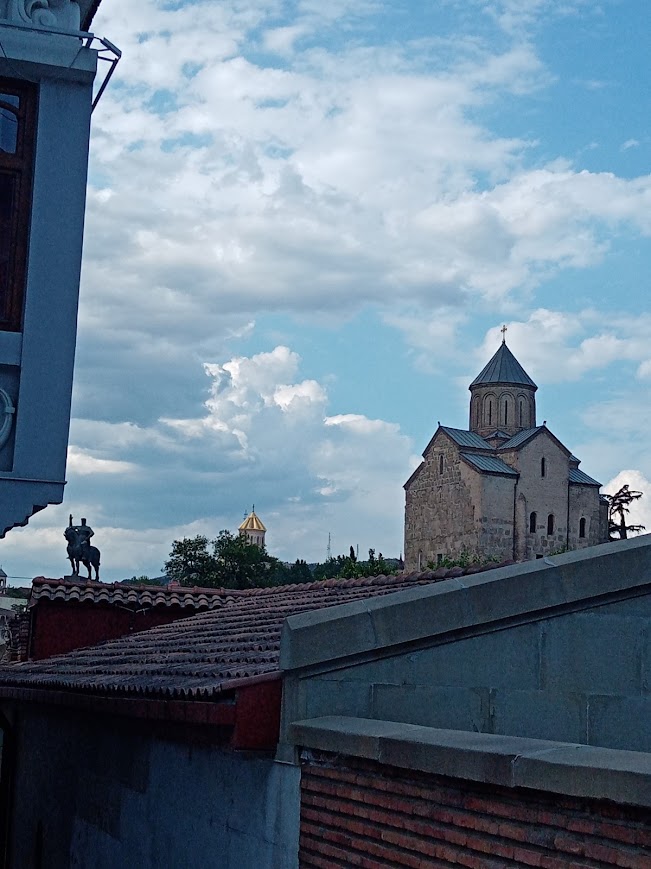  09:00 / Start of the tour from Tbilisi