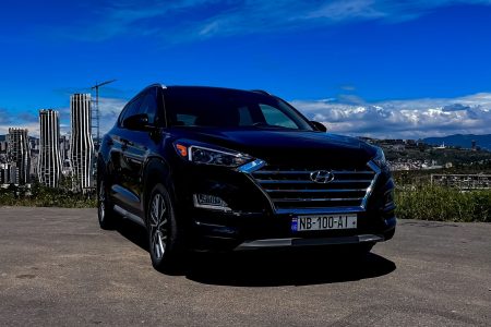 2019 Hundai Tuson  (Petrol )