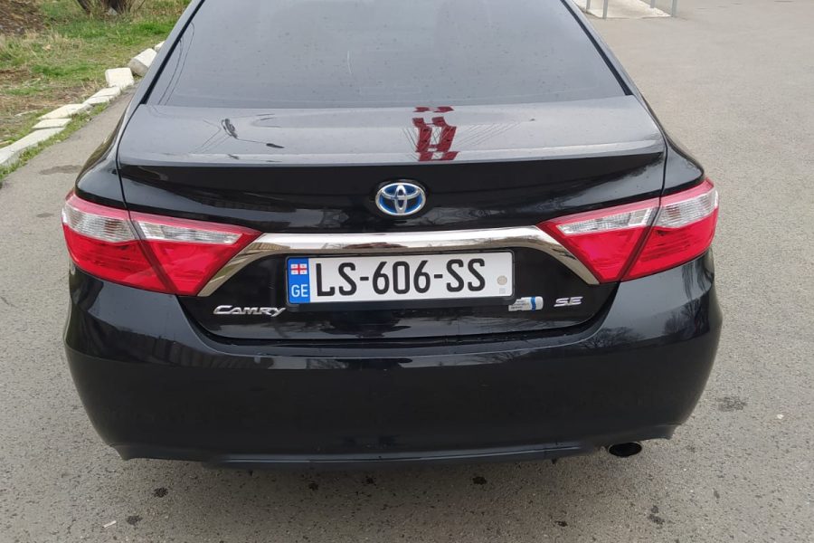 Toyota Camry  2015 (Hybrid  )