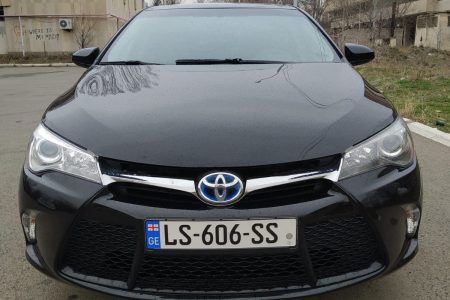 Toyota Camry  2015 (Hybrid  )