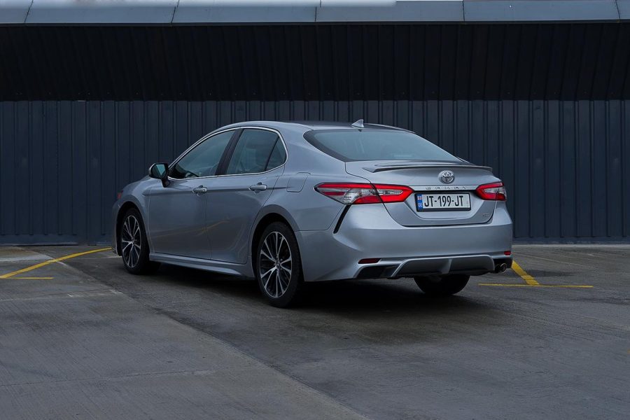 Toyota Camry  Sport 2018 (Petrol)