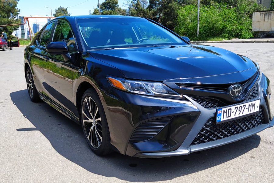 Toyota Camry  Sport 2018 (Petrol)