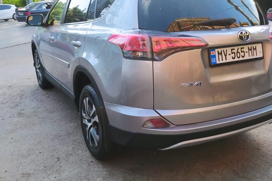 Toyota rav 4 2018 (Petrol)