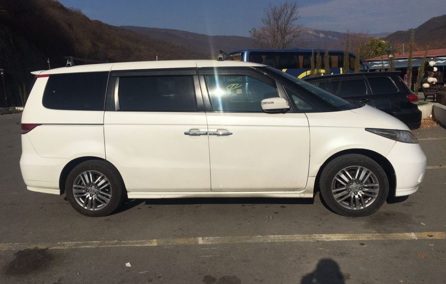 2005 Honda Elysion / DATO