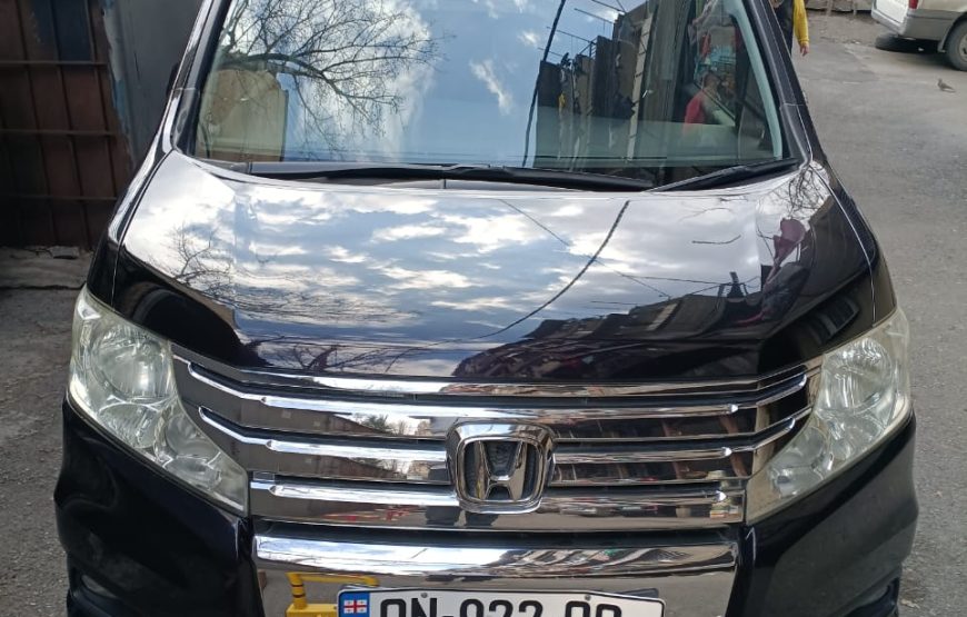 2013 Honda Stepwgn / GOGA