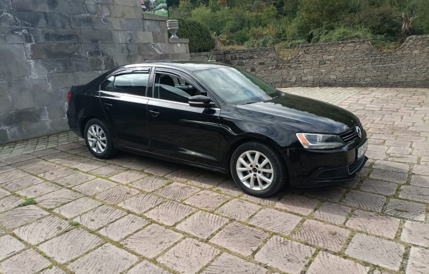 2015 Volkswagen Jetta / GOGA