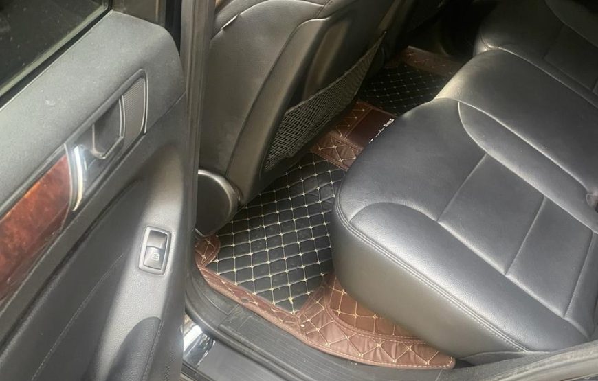 2010 Mercedes-Benz ML / LEVAN