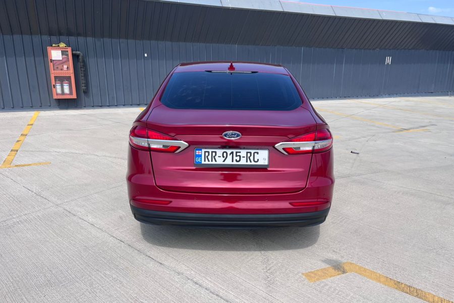 2020  Ford fusion hibrid
