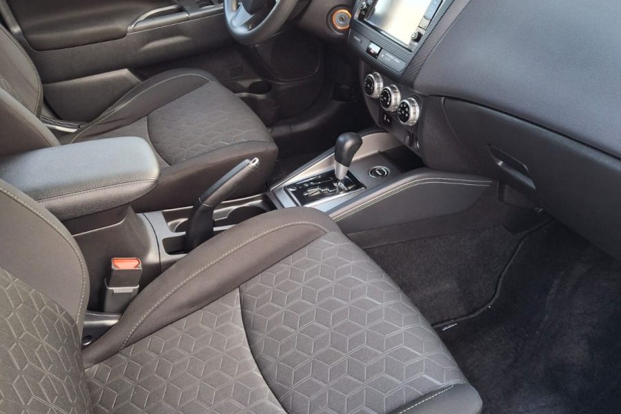 2020  Mitsybishi Outlander sport