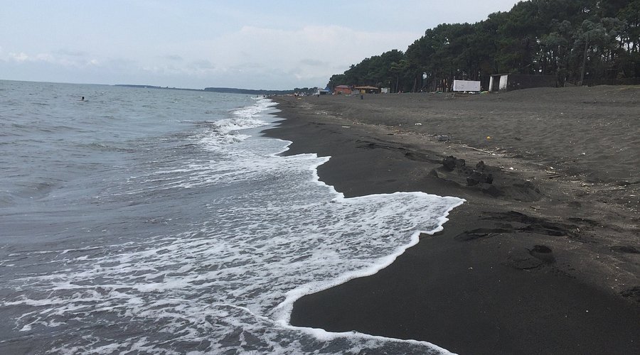 Ureki Beach / 18:00 /  Пляж Уреки